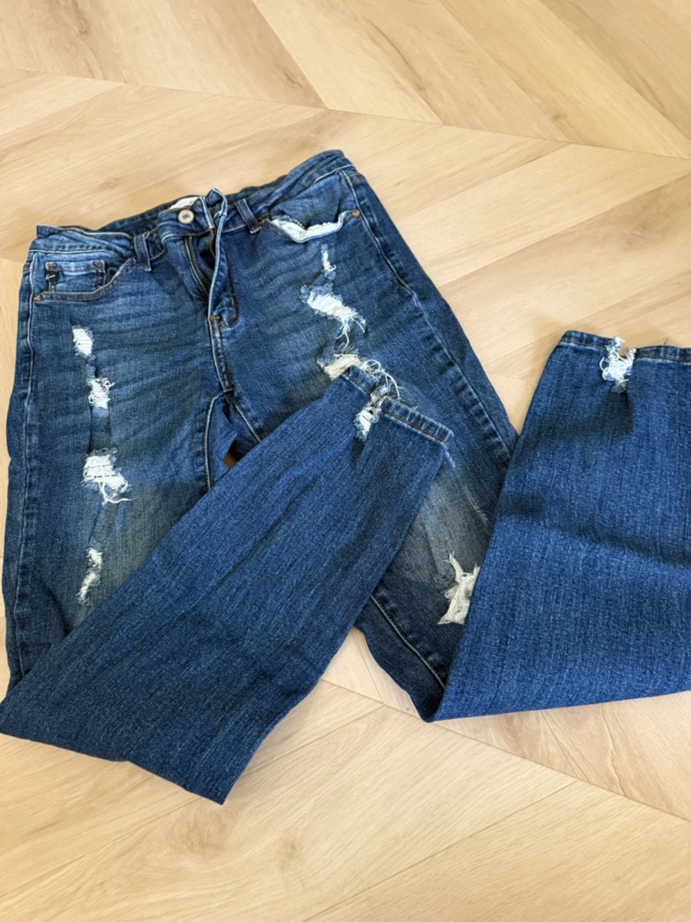 KanCan Medium Blue Denim Jeans with Contrast Stitching